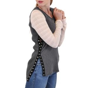 Long sleeve rib top with side snaps EUC made in USA sz XL ^*